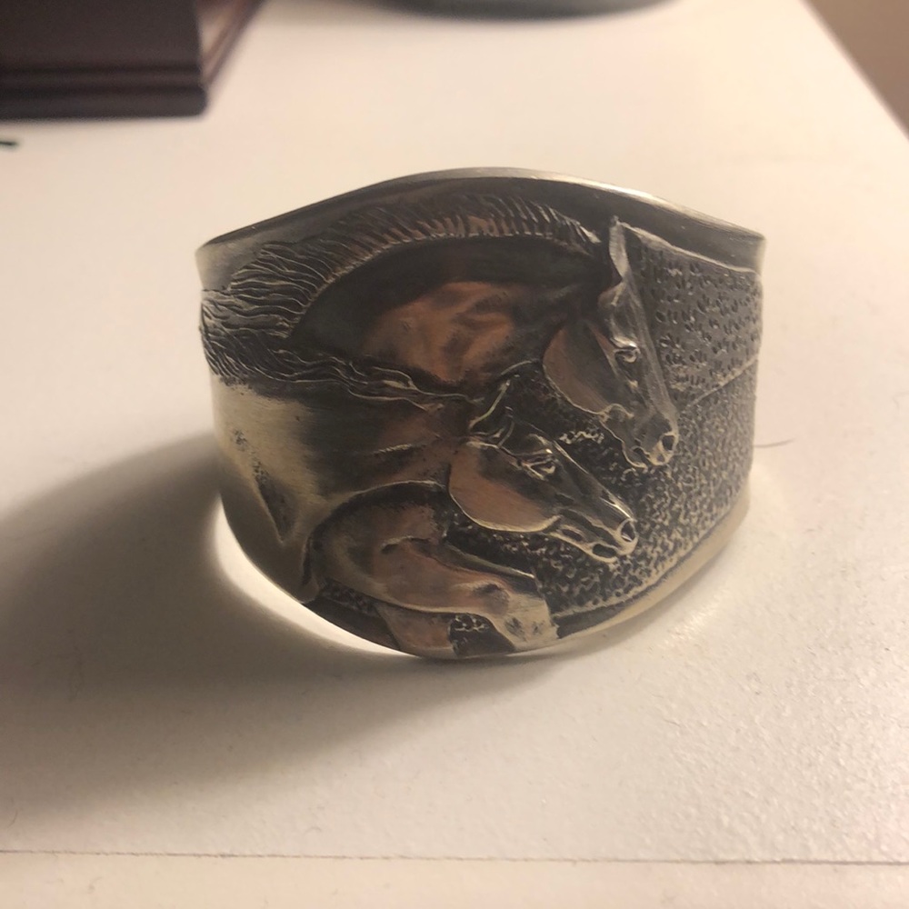 Horse bracelet
